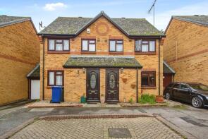 53, Wharf Road, Grays RM17 5YX