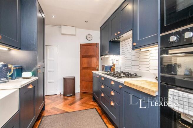 Kitchen2