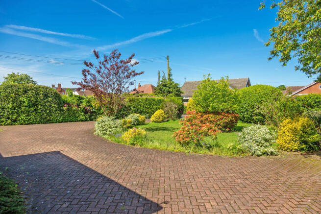 Drive Garden