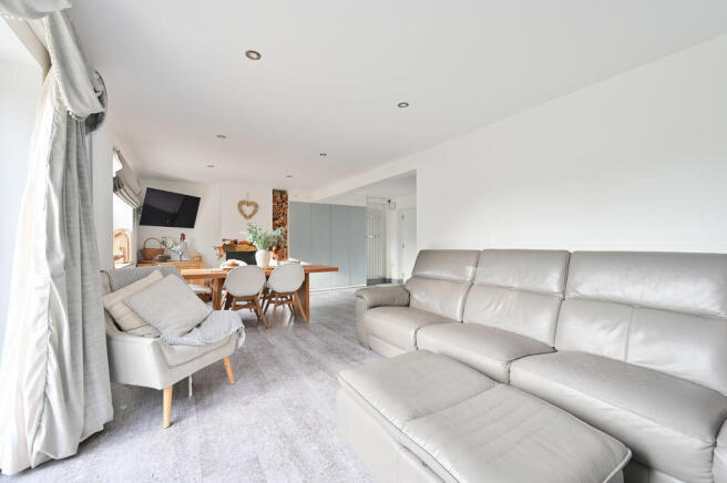Open Plan Living/Dining Room
