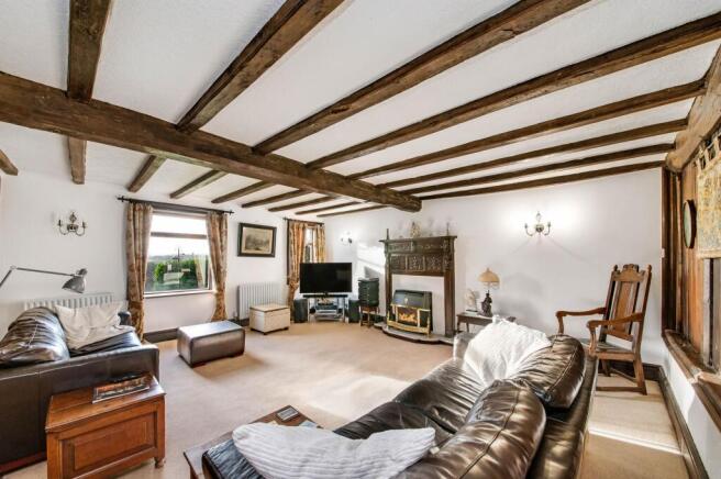 4 bed Detached for sale Image 10