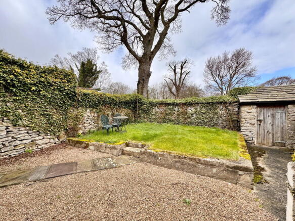 2 bed Cottage for sale Image 11