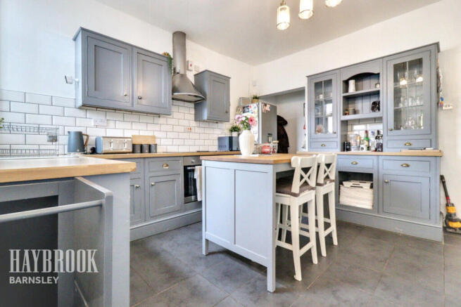 3 bed Semi-Detached for sale Image 7