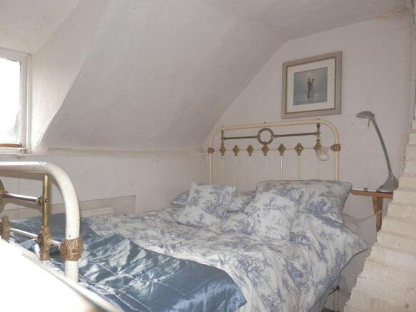 Bed2