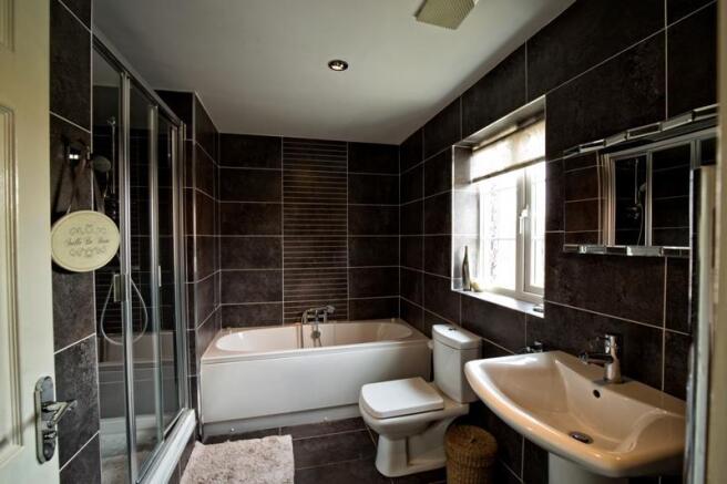 En Suite to Master B