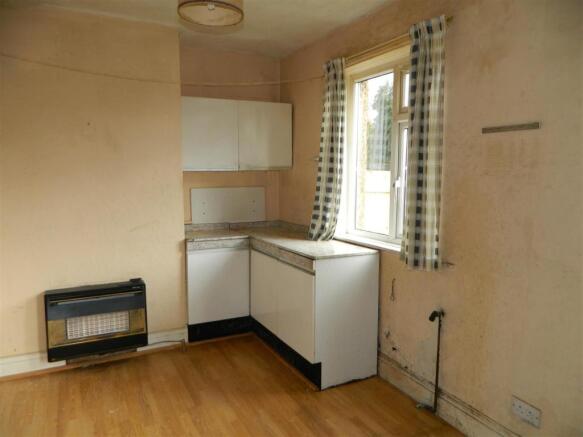 135 Mandale Road 003