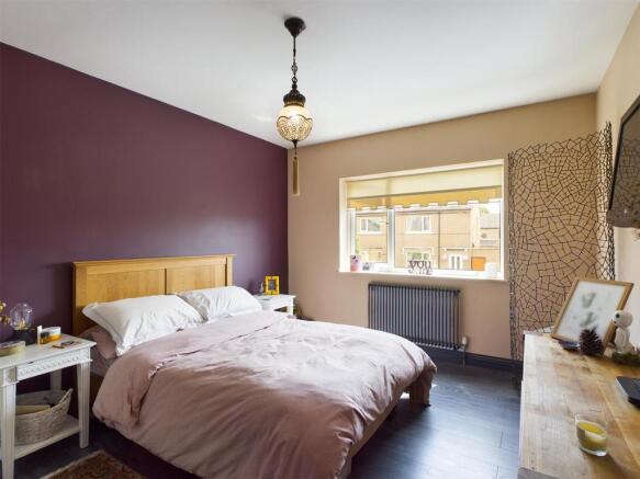 Bedroom one.jpg