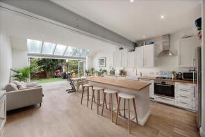 39, Nella Road, London W6 9PB