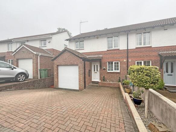Canterbury Drive 16 - Front.jpg