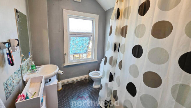 2 bed Terraced for sale Image 7