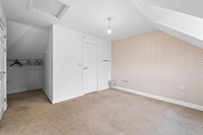 4 bed Town House for sale Image 9