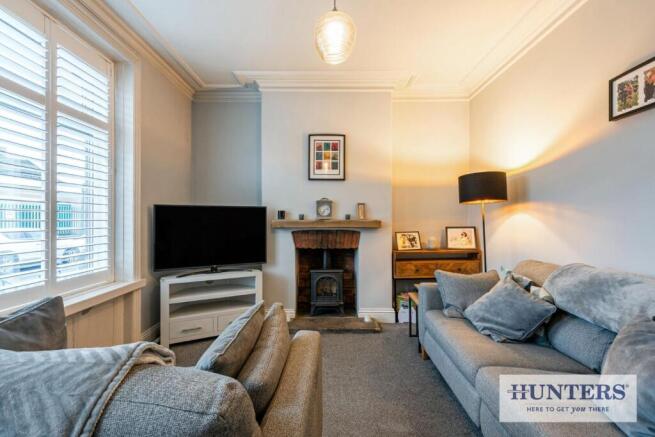 100601_30-Victoria-Road-Guiseley (6) - Copy_low.jp