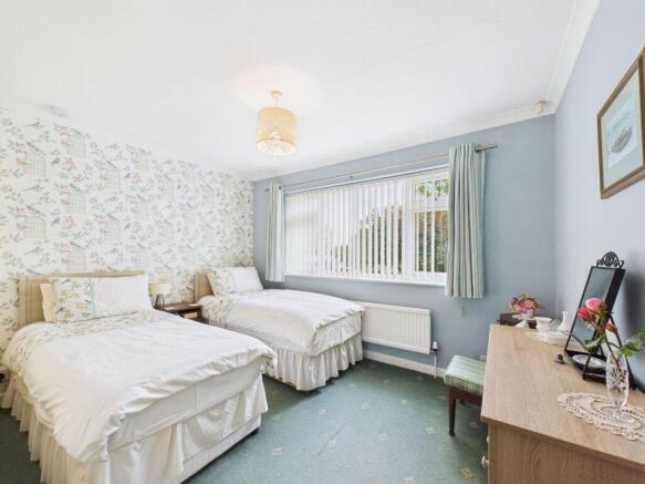 3 bed Detached Bungalow for sale Image 8