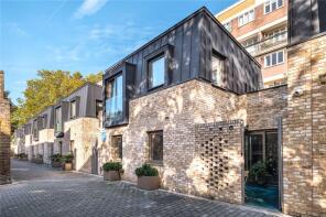 5, Kelvedon Mews, London N1 3FW