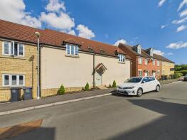 45, Coppice Close, Chippenham SN15 2FD