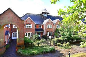 11, Brookvale School, Millennium Court, Basingstoke RG21 7RB