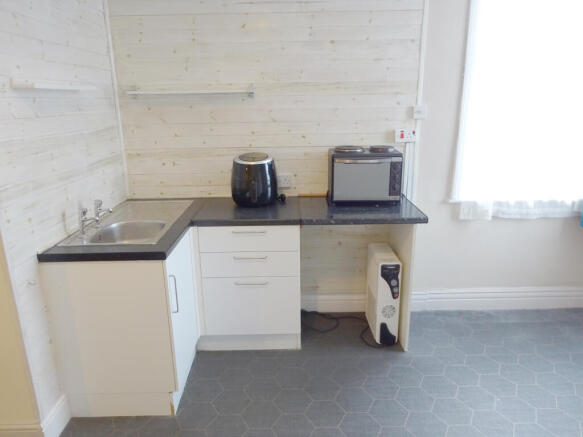 Lounge/Kitchen
