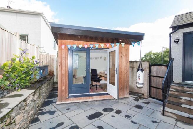 Garden Pod