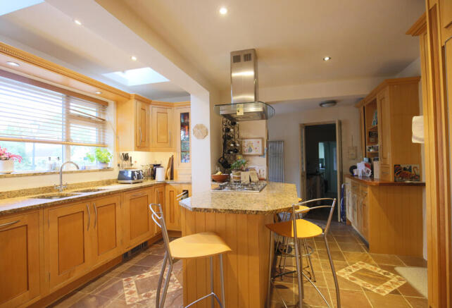 Kitchen/Breakfast