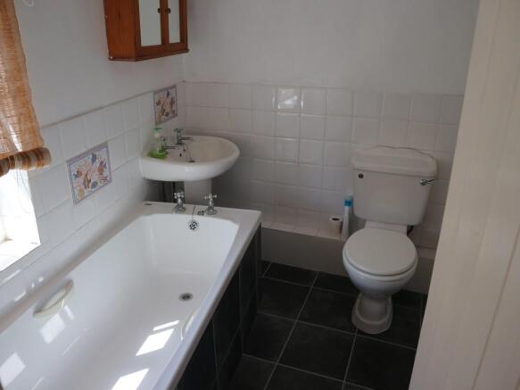 Photo 5