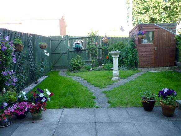 Photo 10