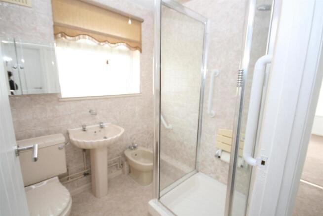 Shower Room/wc