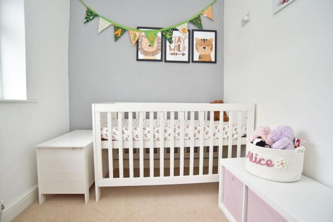 3 bed House for sale Image 10