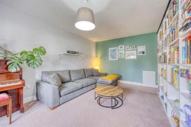 37_LINNET_DRIVE_WOODILEE_VILLAGE_009.JPEG