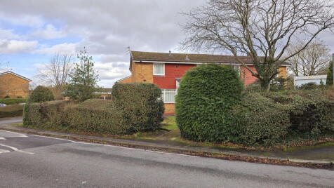 Lingfield Avenue, Sale, M33 4QR