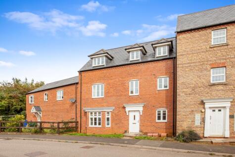Winter Gardens Way, Banbury