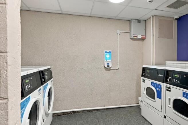 1 bed Flat to rent Image 12