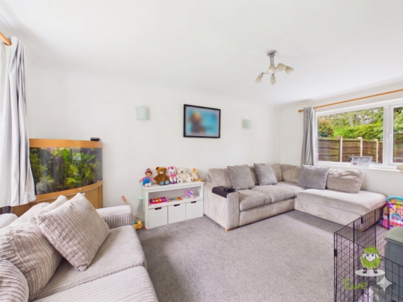 Living room - Ewemove Whitchurch Nantwich Charlott