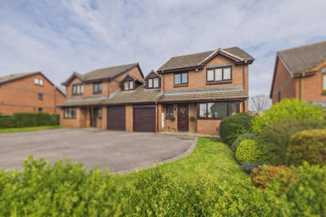 Spacious and Immaculately Presented, Four Bedroom