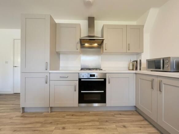 4 bed Detached for sale Image 6