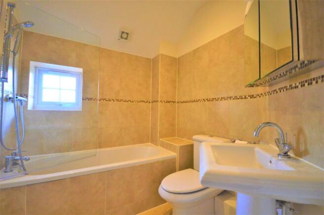 Bathroom Penn Grove.JPG