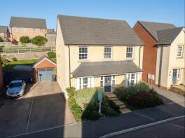 14, Brookfields, Lydney GL15 4BX