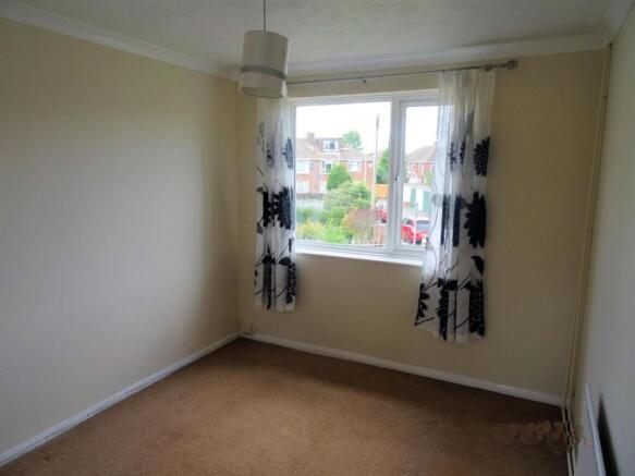 Bedroom 2.jpg