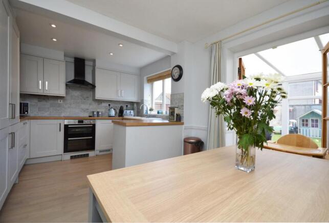 Kitchen/Dining Room