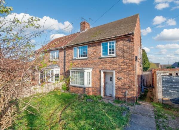 3-bed semi-detached on Ramsden Crescent, Carlton-In-Lindrick, S81, £130,000