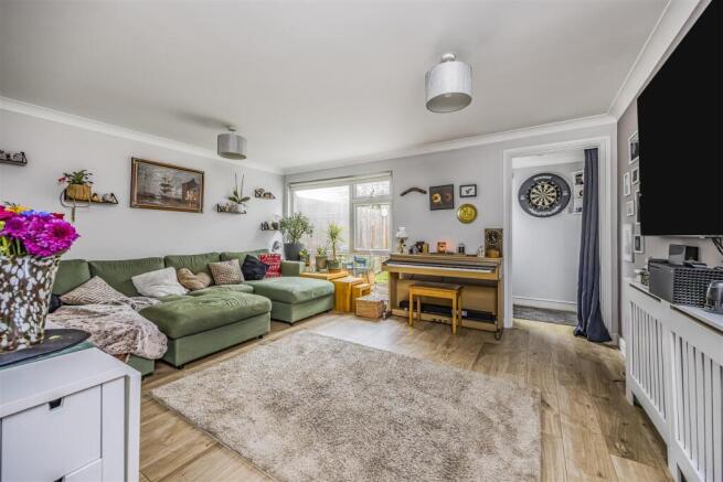 9 Magpie Walk, Waterlooville-PorticoMarketing-Sold