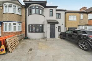 8, Dawlish Drive, Ruislip HA4 9SD