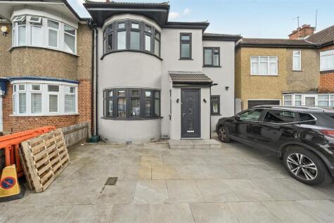 Dawlish Drive, Ruislip