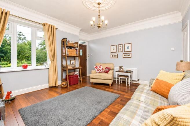 4 bed Semi-Detached for sale Image 7