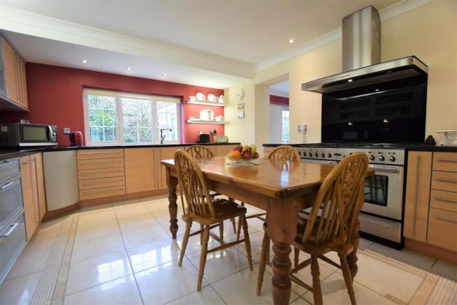 Kitchen Breakfast Room