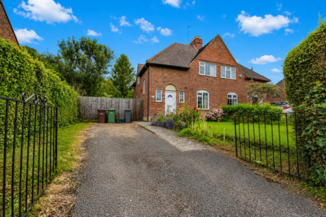 Uley Road, Dursley