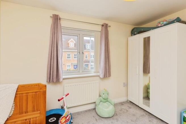 4 bed Detached for sale Image 11