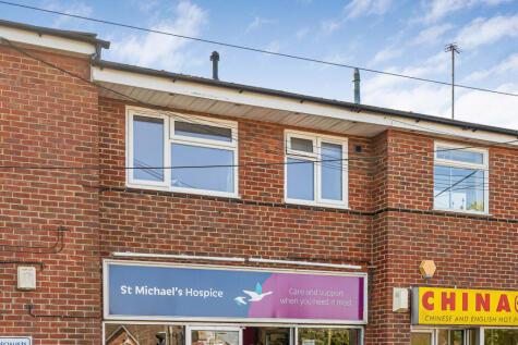 Winchester Road, Four Marks, Alton, Hampshire