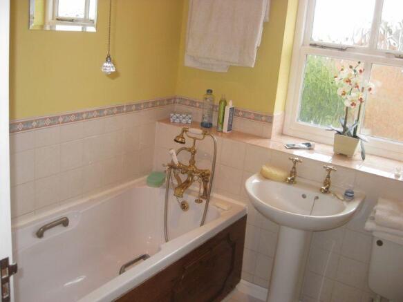 Photo 12