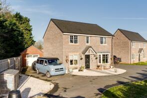 1, East Wood Avenue, Kettering NN15 5FL