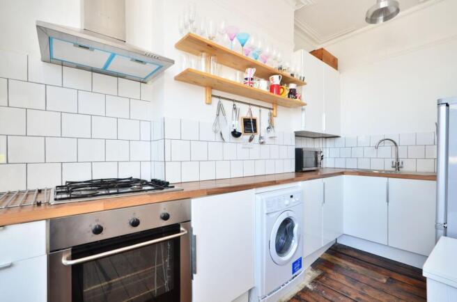 London Road, Tooting, London, SW17 photo 3